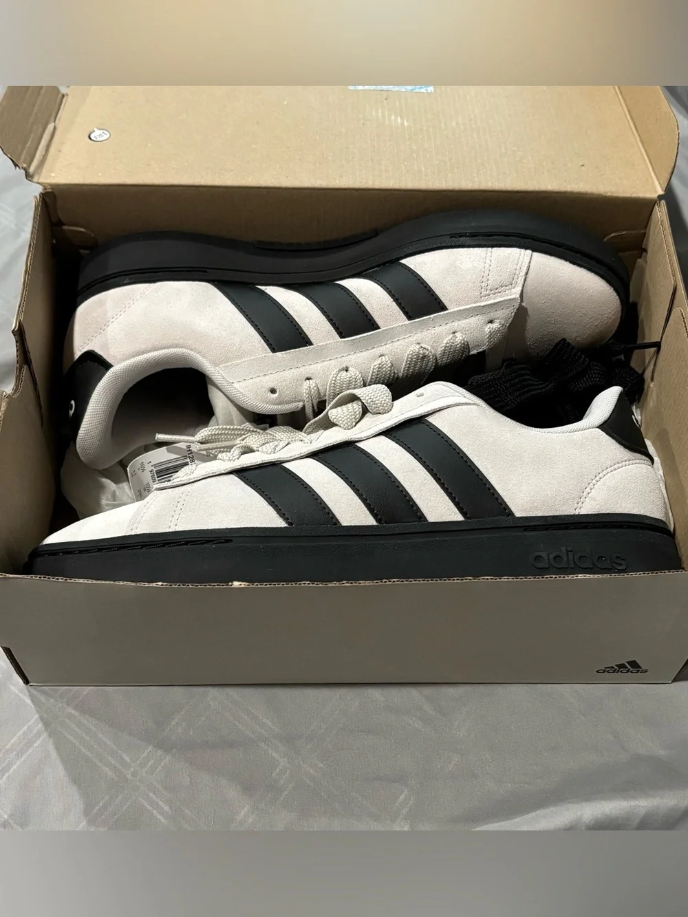 adidas sleek sporty